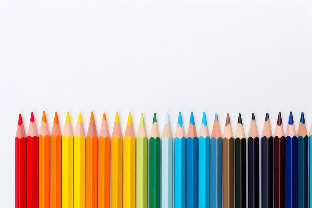 Un juego de lápices de colores que representan precisión y creatividad en el aprendizaje.