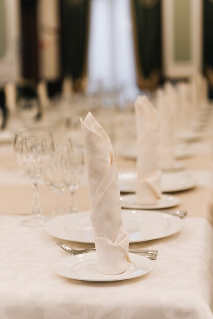 Juego de mesa para una fiesta de evento o recepción de boda