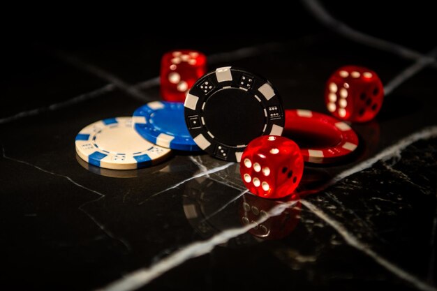 El juego de póquer El fondo borroso El fondo del póquer