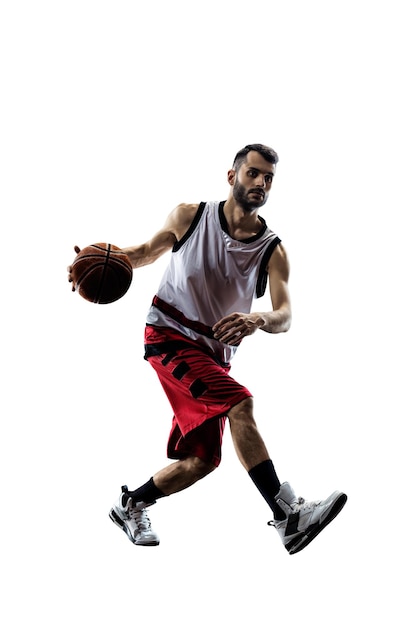 Foto jugador de baloncesto aislado en blanco