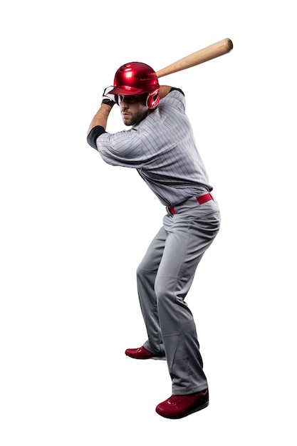 Jugador de béisbol en uniforme rojo.