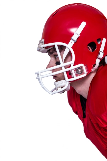 Jugador de fútbol americano con un casco