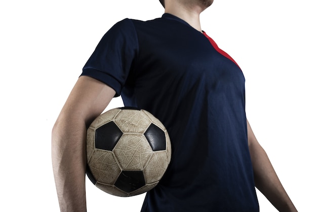 Foto jugador de fútbol con soccerball listo para jugar al fútbol. aislado sobre fondo blanco