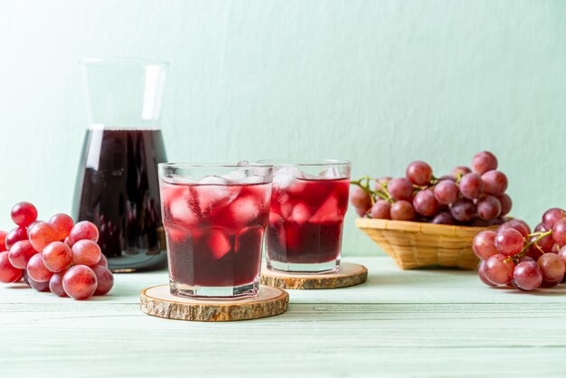 Jugo de uva fresco