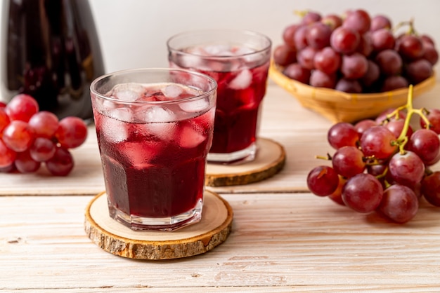 Jugo de uva fresco