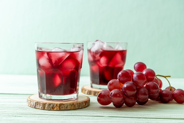 Jugo de uva fresco