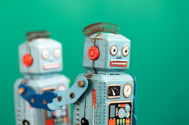 Juguete retro estaño robot