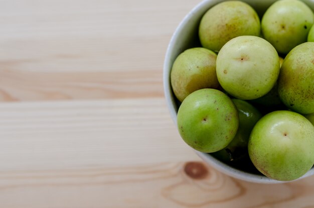 Jujuba frutas frescas em uma tigela