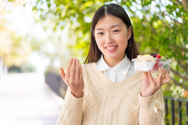 Junge chinesische Frau