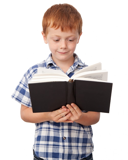 Junge, ein Buch zu lesen
