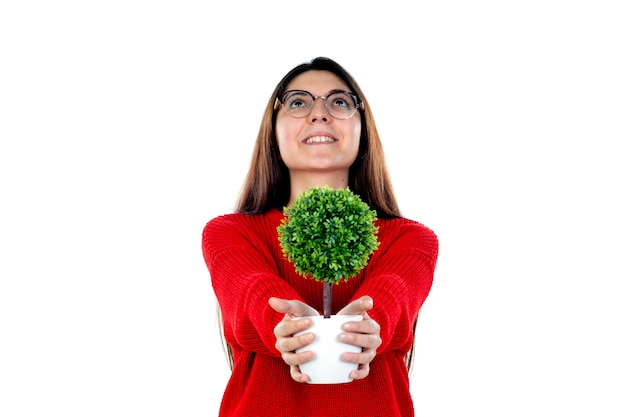 Junge Frau mit Brille und rotem Trikot