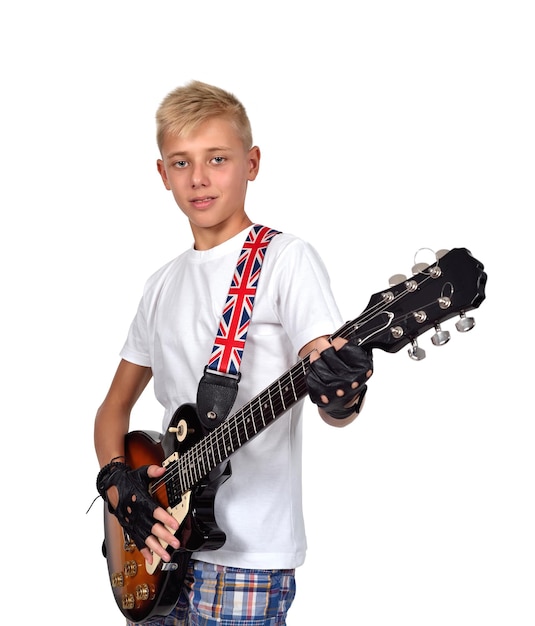 Junge mit Gitarre