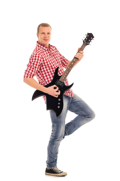 Junge Musiker mit Gitarre