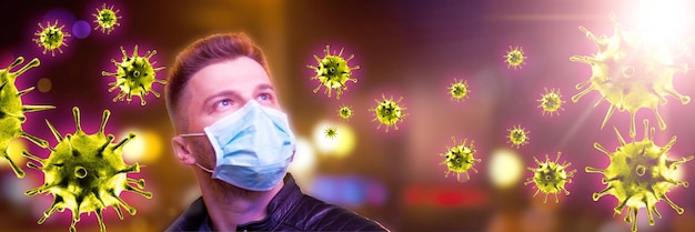 Junger Mann in steriler Gesichtsmaske gegen Corona-Virus