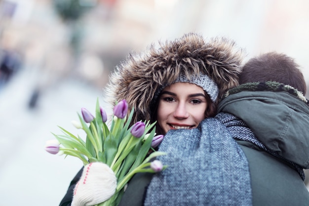 junges Paar Dating in der Stadt