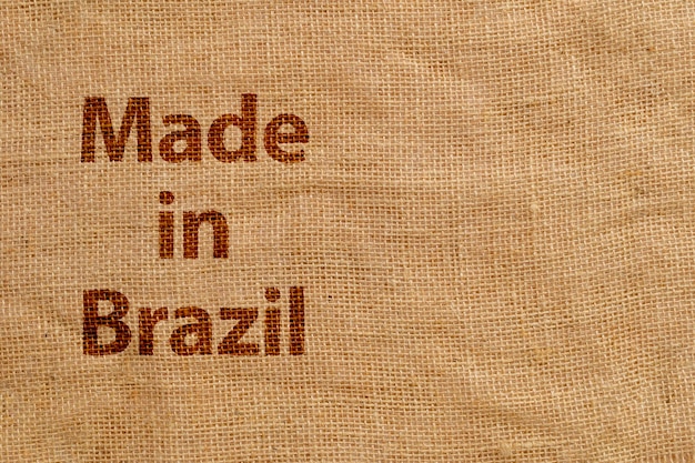Jutestoff mit der Aufschrift made in Brazil