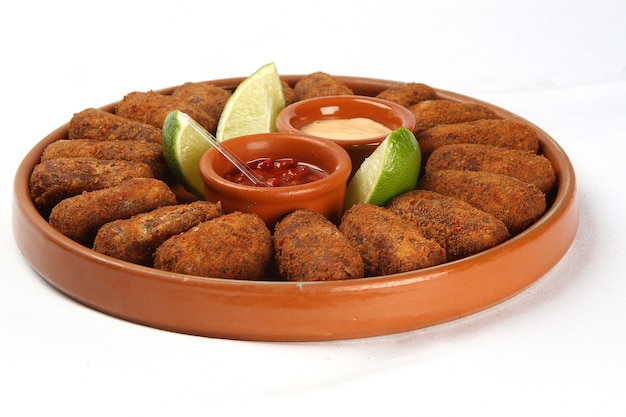 Foto kabeljaukrapfen, bunuelos de bacalao.