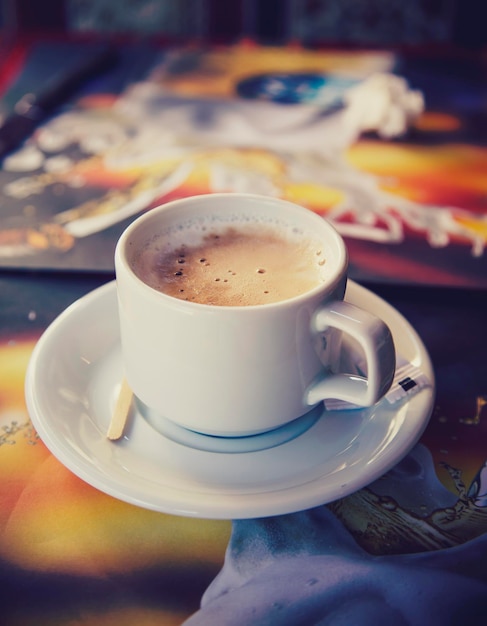 Foto kaffee auf dem tisch