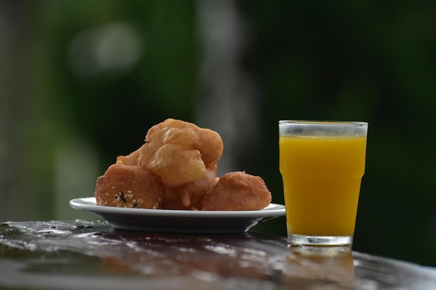 Kaffee Frühstück, das gerne gegessen wird