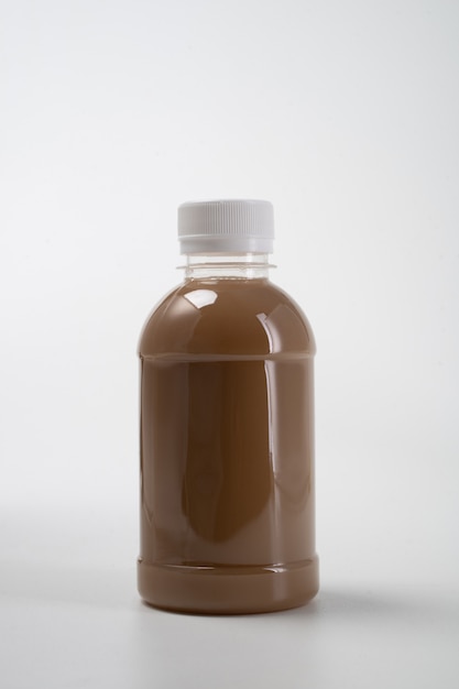 Kaffeeprodukt auf Plastikflasche