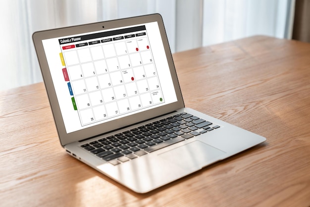 Kalender auf einer Computersoftwareanwendung für die modische Terminplanung für persönliche Organisatoren und Online-Geschäfte