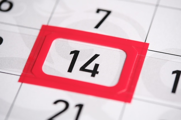 Kalenderdatum Die vierzehnte Nummer des Kalenders ist in einem roten Rahmen hervorgehoben