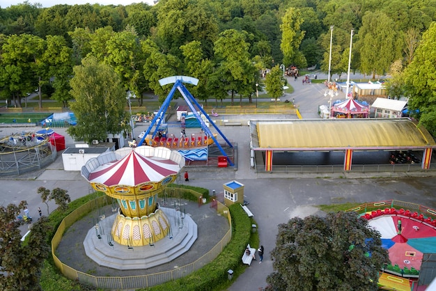 Kaliningrado el 5 de junio de 2021 una vista de pájaro del parque de atracciones