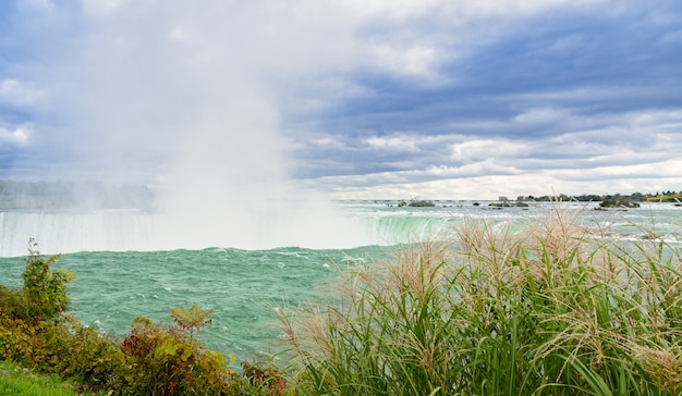 Kanadische Hufeisenfälle von Niagara fällt in Ontario, Kanada