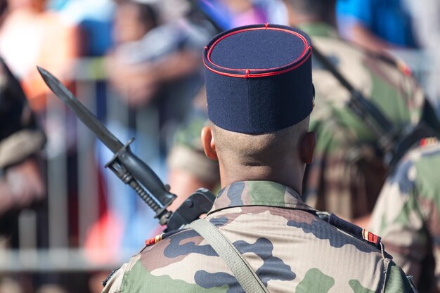 Kapralmeister der französischen Armee auf der Bastille Day-Parade