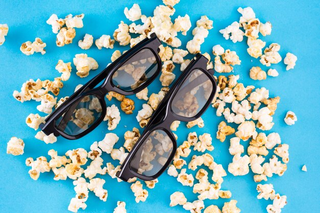 Karamellpopcorn und 3D-Gläser