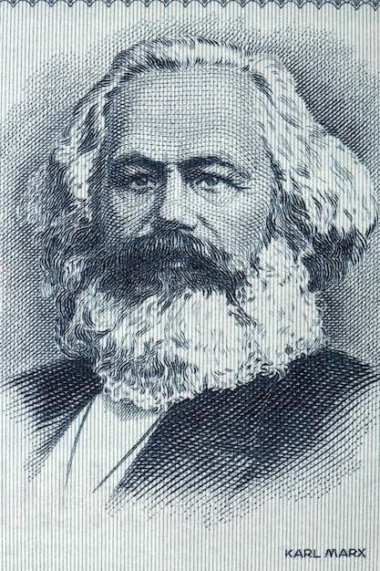Karl Marx un retrato en primer plano del marco alemán
