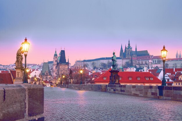 Karlsbrücke Karluv Die meisten Sehenswürdigkeiten von Prag