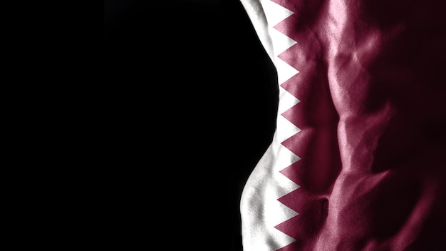 Katar-Flagge auf Bauchmuskeln Nationalsporttraining, Bodybuilding-Konzept, schwarzer Hintergrund
