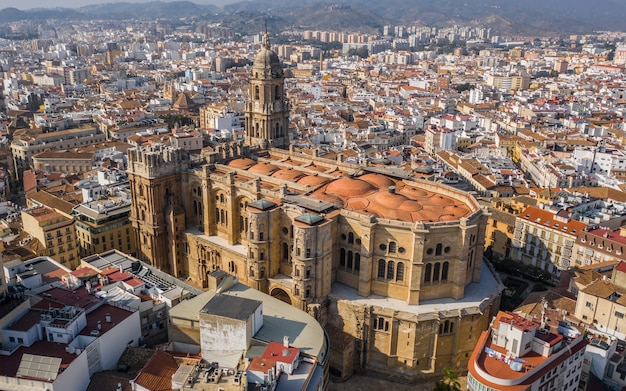 Kathedrale der Menschwerdung in Malaga. Luftaufnahme