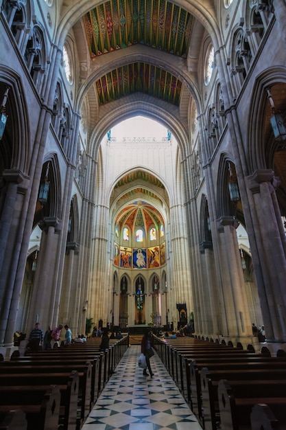 Kathedrale von Almudena Interieur, Madrid, Spanien