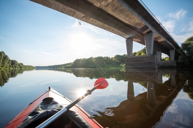 Kayak en el río