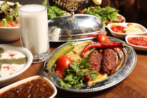 Kebab tradicional turco e árabe do Ramadã