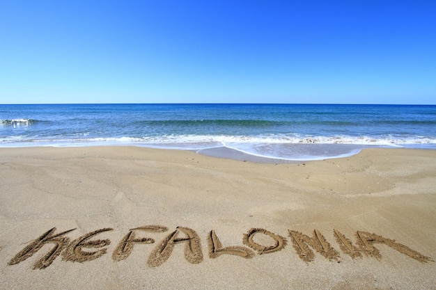 Kefalonia escrito na praia