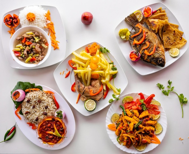 Kenianische Speisen köstliche Mahlzeiten köstliche süße Getränke Abendessen Dessert Mittagessen Abendessen Stadt Nairobi