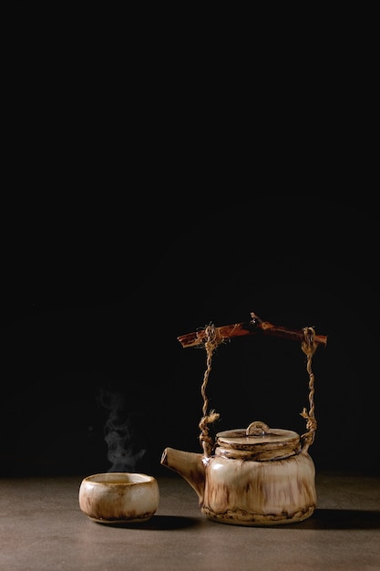Keramische handgemachte Teekanne