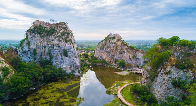 Khao Ngu Stone Park em Ratchabri, Tailândia