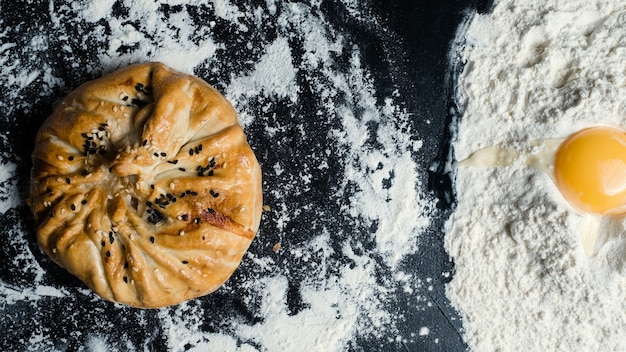 Khinkali assado criativo - prato da culinária nacional da Geórgia.