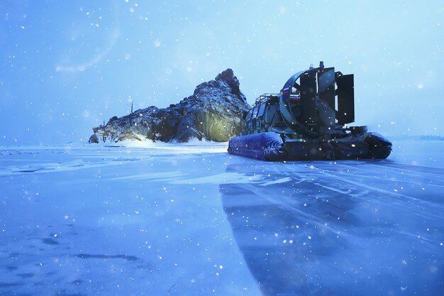 Khivus en aerodeslizador de hielo, hidrodeslizador, transporte de invierno extremo