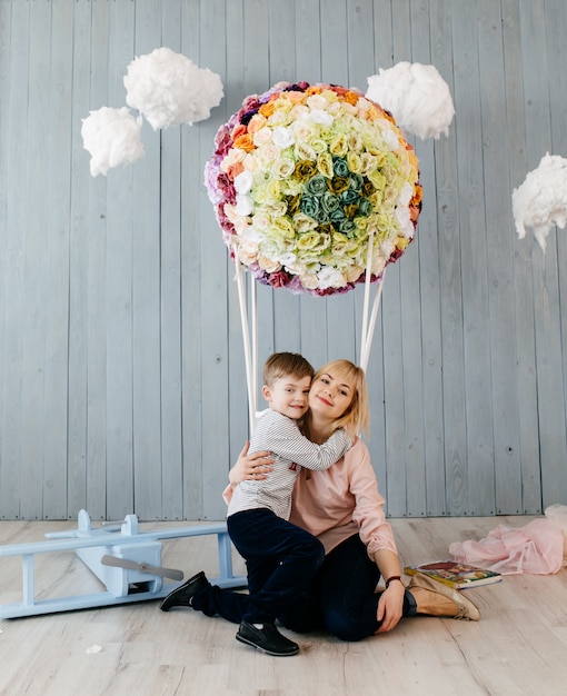 Kinder mit Mutter eine Schwester in der Fotografie im Studio