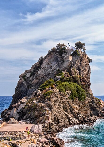 Kirche Agios Ioannis Kapelle auf dem Felsen einer der Orte, an denen das Musical Mamma Mia gedreht wurde