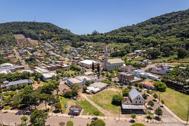 Kirche mit Glockenturm Morro Reuter Rio Grande do Sul Brasilien