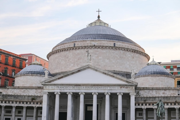 Kirche San Francesco di Paola in Neapel Italien