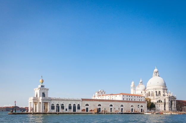 Kirche Santa Maria della Salute mit Blick auf Punta della Dogana