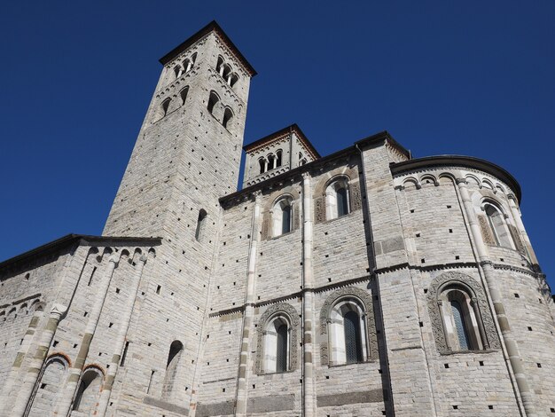 Kirche St. Abbondio in Como