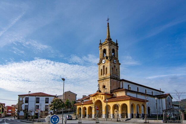 Kirche von San Cristobal el Real in der Stadt Colunga Asturias